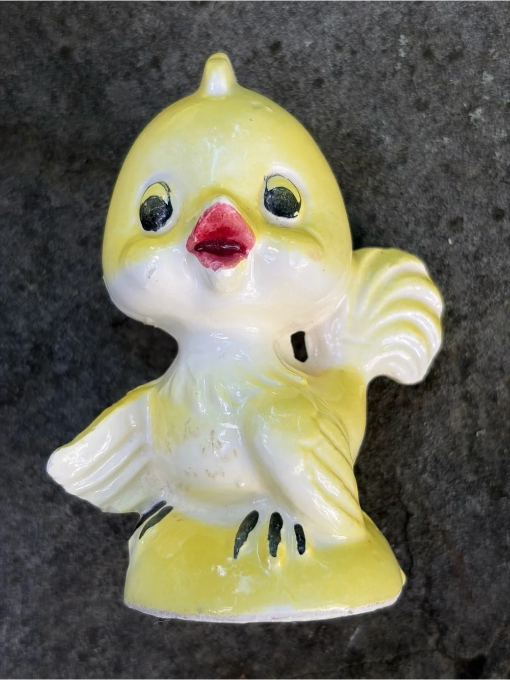Vintage Norcrest Anthropomorphic Yellow Birds Ceramic Salt & Pepper Shakers Set
